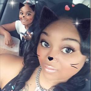 Meet your Posher, Julienne